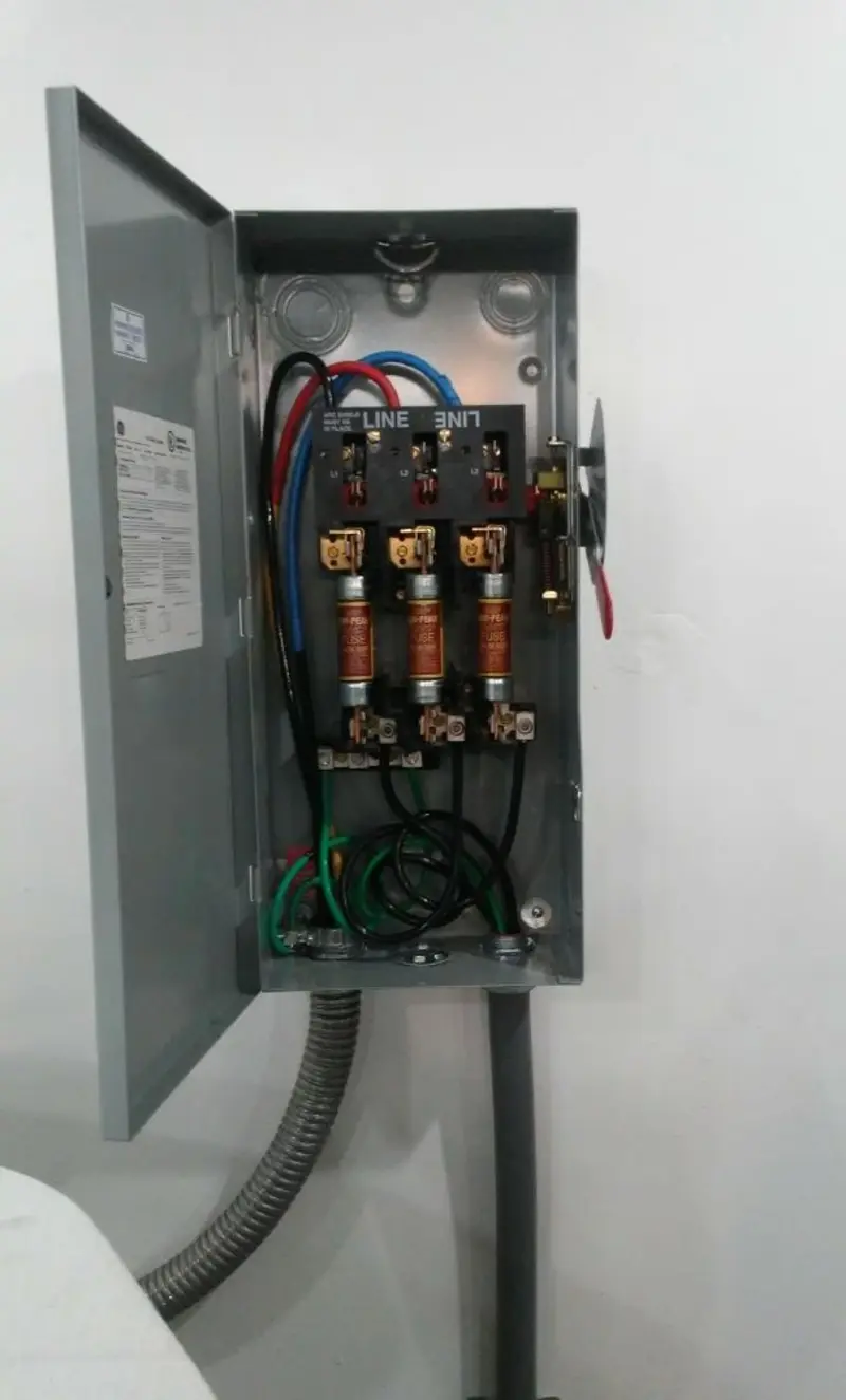 Three-phase disconnect switch installed for Electrical Wiring & Rewiring in Chittenango